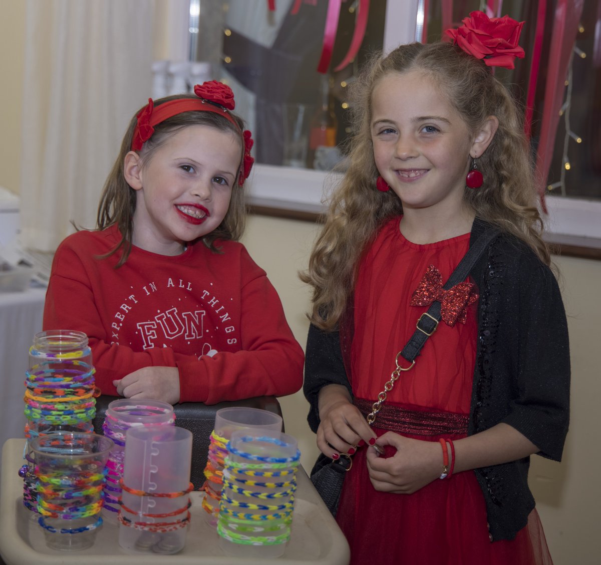 iascaigh's tweet photo. Recruiting young team members to @iascaigh! Lily Halpin (aged 7) and Pippa Hampton (aged 6) sell bracelets to raise funds for Cuan Saor &amp; @TRCC_ie at The Most Wuthering Heights Day Ever in Cahir. 
#WutheringCahir #WutheringHeightsDay #tmwhde #strongwomen https://t.co/GTsIizIL51