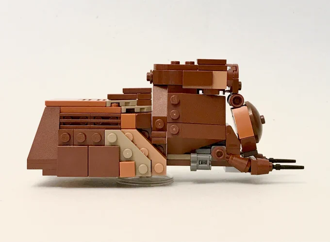 I wanted to build a minifig-scale MTT, but for some reason a lot of my brown bricks were missing.. But I had enough to build a mini one! 