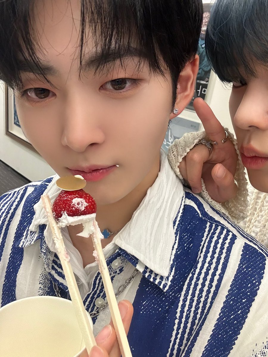 카엘 쿠마 룸메즈 파이팅
룸메즈 많이 넣어야지