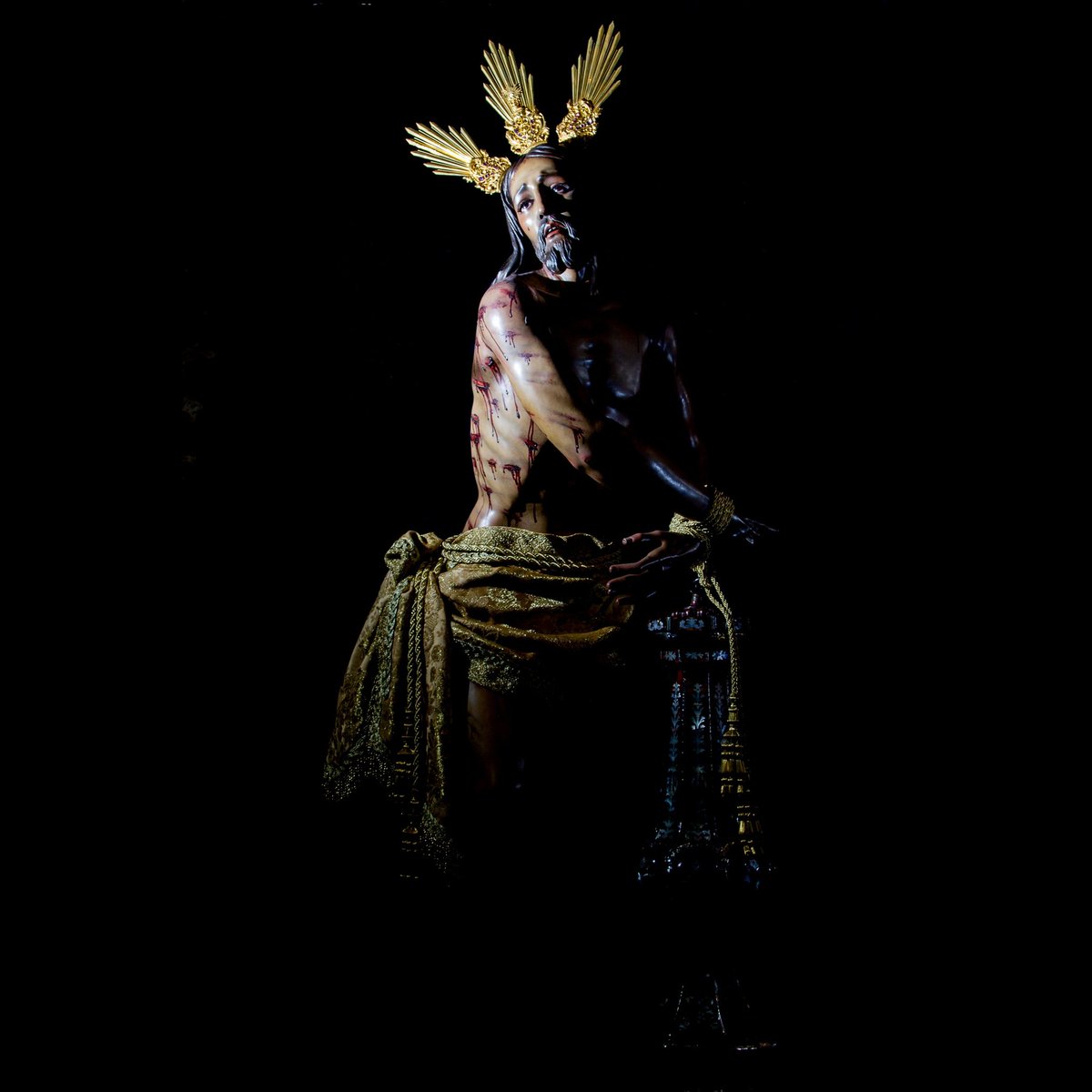 azotesycolumna's tweet photo. Porque donde dos o tres se reúnen en mi nombre, allí estoy yo en medio de ellos.
Mateo 18:20
📸 @bejerano79
#cofradiasmlg
#azotesycolumna
#fusionadas https://t.co/cixmKEk3fk