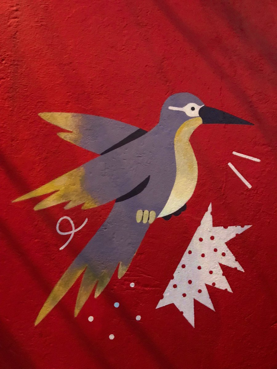 GM. Love yo see birds flying leaving shadows behind. What do you think?

#film3 #StreetArt #art #Filmmaker #NFTCommmunity