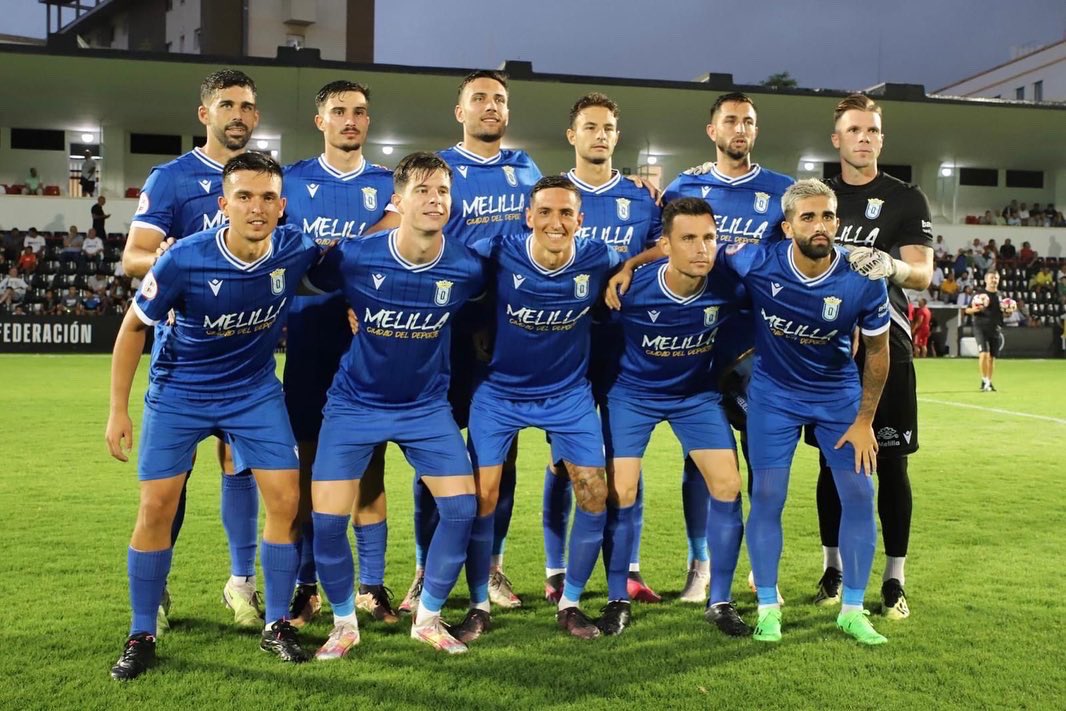 cotan95's tweet photo. @UDMelilla 🔵⚪️ https://t.co/UXQa3p1mrB