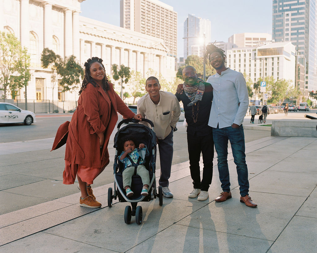 youthspeaks's tweet photo. Youth Speaks family showing up all throughout @bravenewvoices 

BNV 2023 on film by Tofe Salako

#BraveNewVoices #BNV2023 #IntoLight #YouthSpeak https://t.co/yLFcLRRwe0