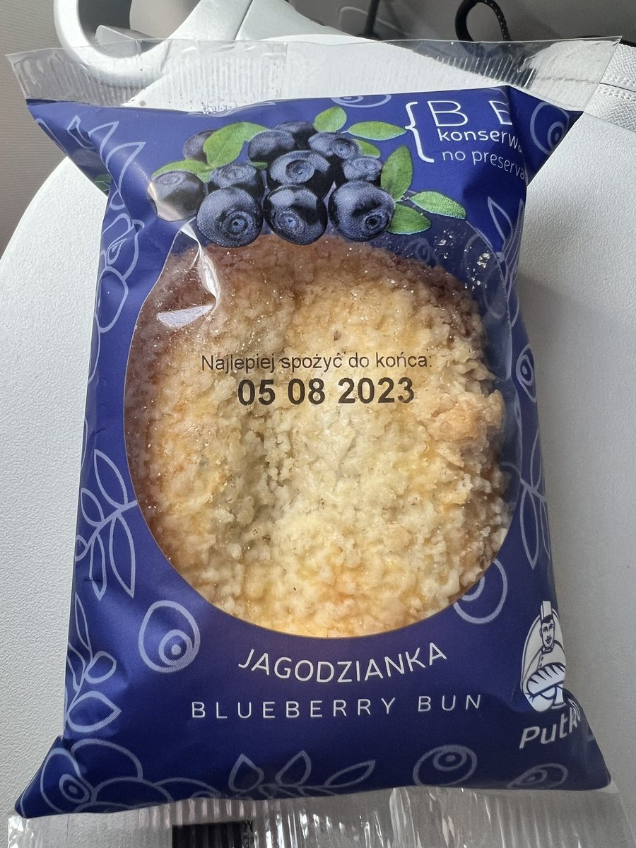 mlukowski's tweet image. Keeping the expiry date @LOTAirlinesUS