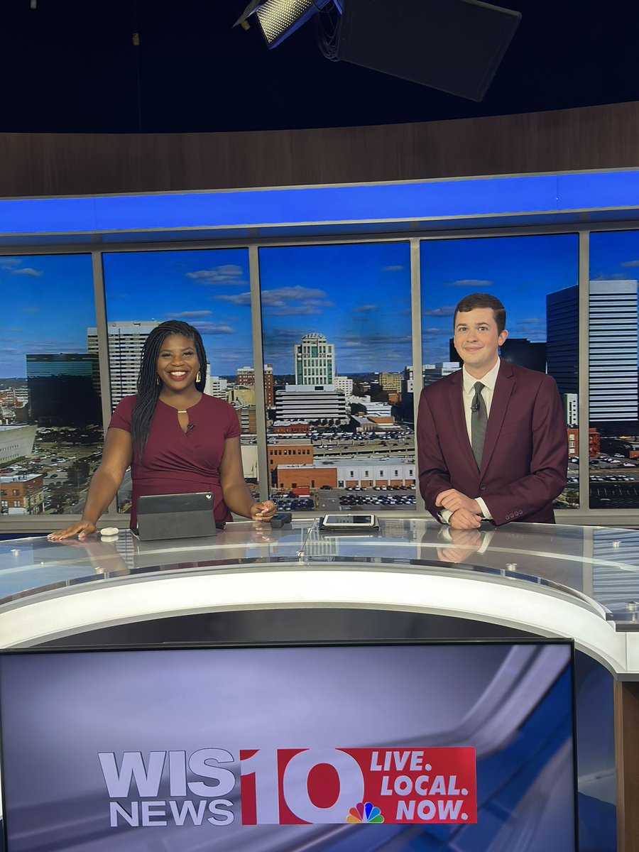 Twinning is winning 🏆

We hope y’all have a great weekend! <a href="/ashleyjoneswis/">Ashley Jones</a>