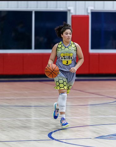TinyGreenNBS's tweet photo. DANIELLA BARAZOTTI IS JUST A 2029 and just may be the next big 

           DIFFERENCE MAKER💪🏀

                ⬇️Read why⬇️

https://t.co/exqw841yh2 https://t.co/JNONUeiKB6