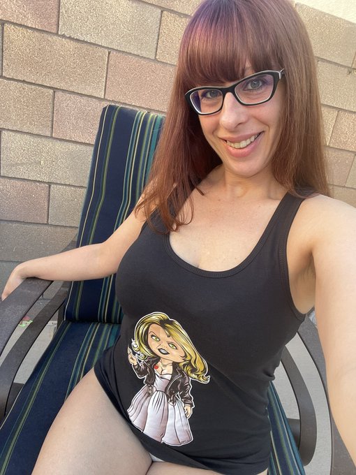 Good Morning 🖤  #SaturdayMotivation #Tiffany #horrorwhore https://t.co/NY1uL2vk3U<a href="/tag/saturdaymotivation"class="tags">#SaturdayMotivation</a><a href="/tag/tiffany"class="tags">#Tiffany</a><a href="/tag/horrorwhore"class="tags">#horrorwhore</a>