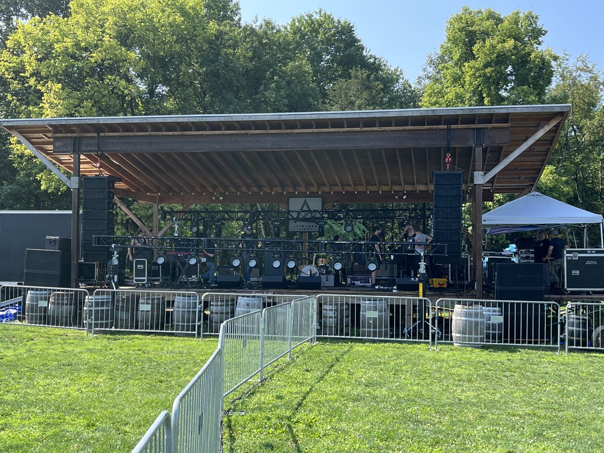 positivejamfest's tweet photo. It's a beautiful day for a rock festival. Join us at
@positivejamfest!   

Tickets still available here!  https://t.co/NrzRWhedFj https://t.co/svthdqNsCx