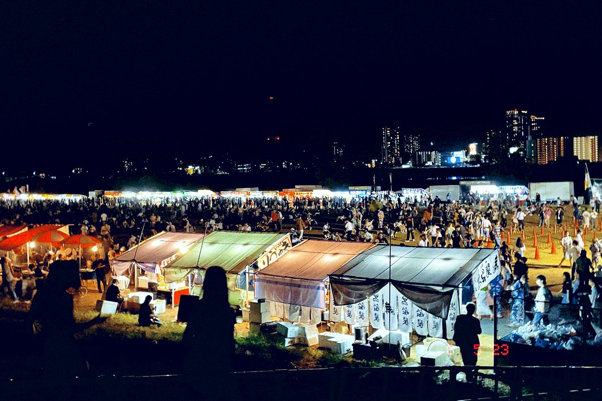 d_qt3apx's tweet photo. 夏をした🎆 https://t.co/uIQC98g5Sm