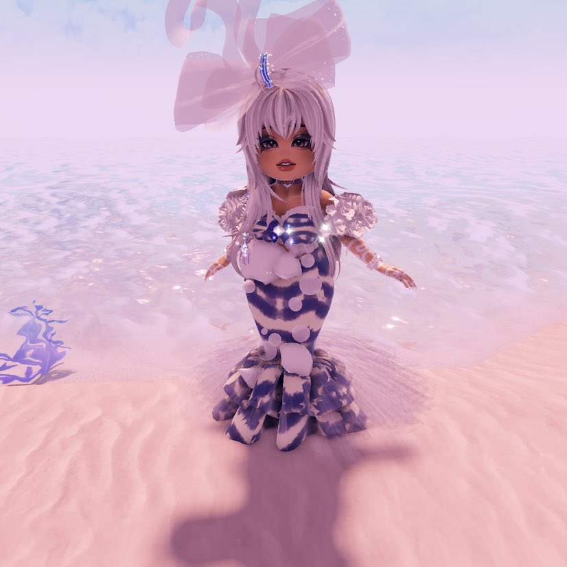 XRoyalexhigh's tweet photo. My entry!
#Candy700pageant https://t.co/CXNPw6qfuX