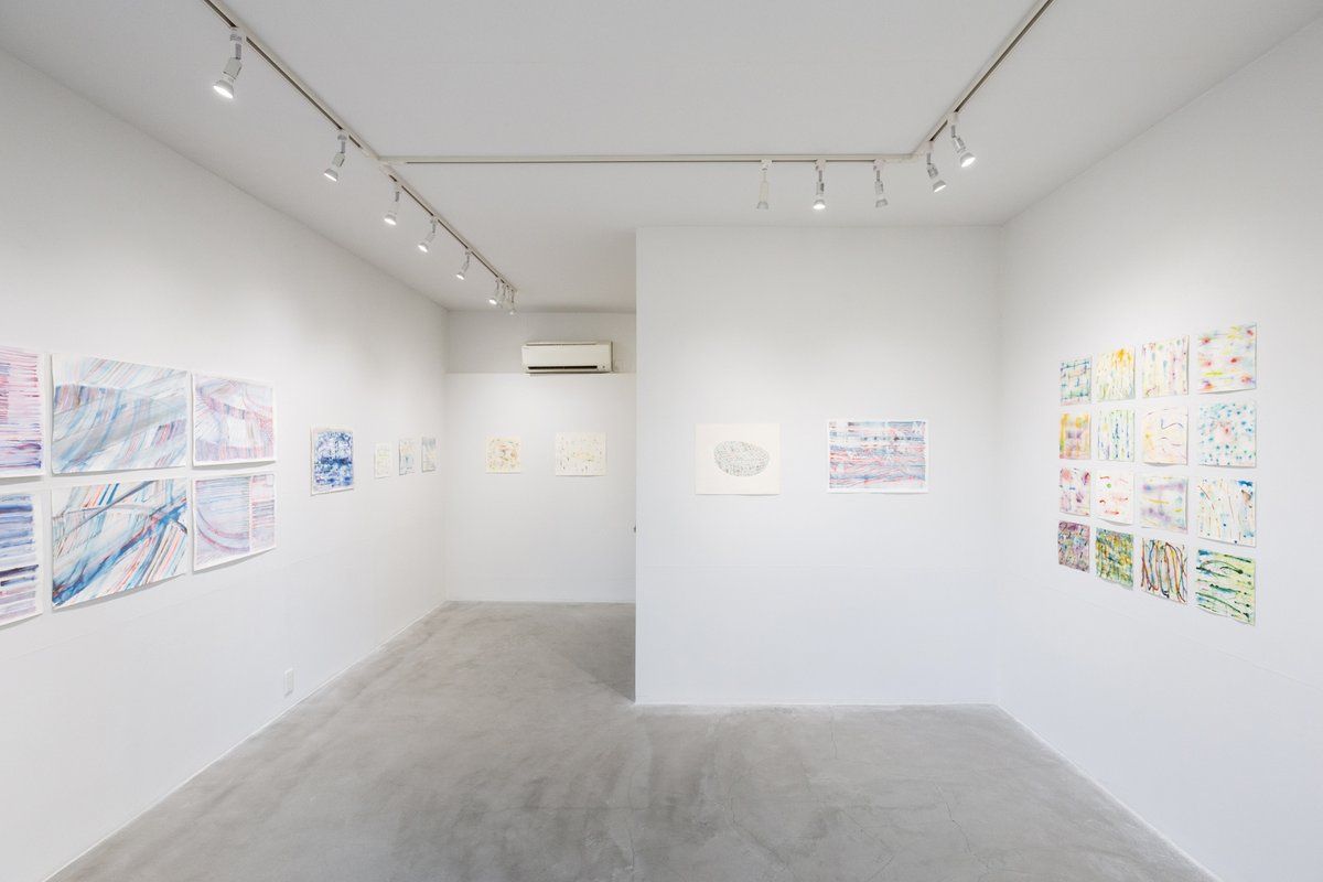 Fo0chie_'s tweet image. 終わった2人展の写真をサイトに上げました。 良い展示ができたと思います。Alt_Mediumさん。小林麻美さんのおかげでした。お客さんはもちろん、関わってくれた方、DMを配置くださった店舗さま。ありがとうございました。kenkurita.wixsite.com/my-site