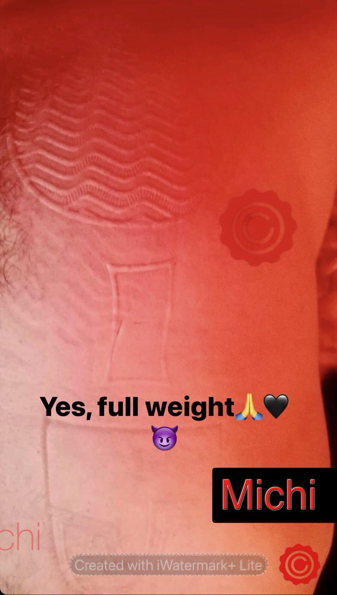 Michael58854443's tweet photo. Und SIE kann damit umgehen😈🖤
#trampleme #trampling #suffer #fullweight #crushing #worship https://t.co/n2AuIOLWRh