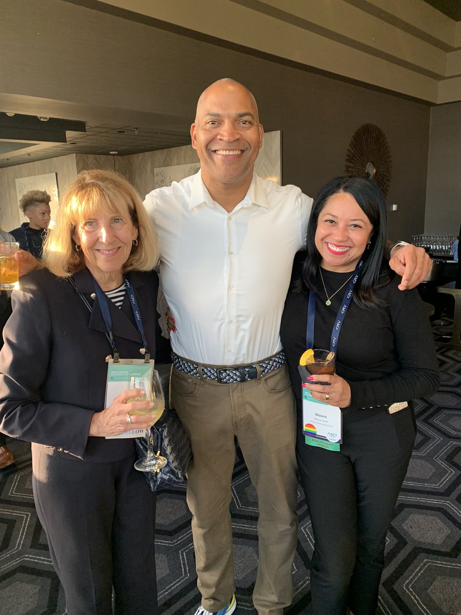 CONGRATULATIONS MEFA ON A FABULOUS 15TH ANNIVERSARY CELEBRATION!!!

#15anniversaryannualconference
#mefareunion
#mefaeducates
#mefaempowers
#mefaelevates