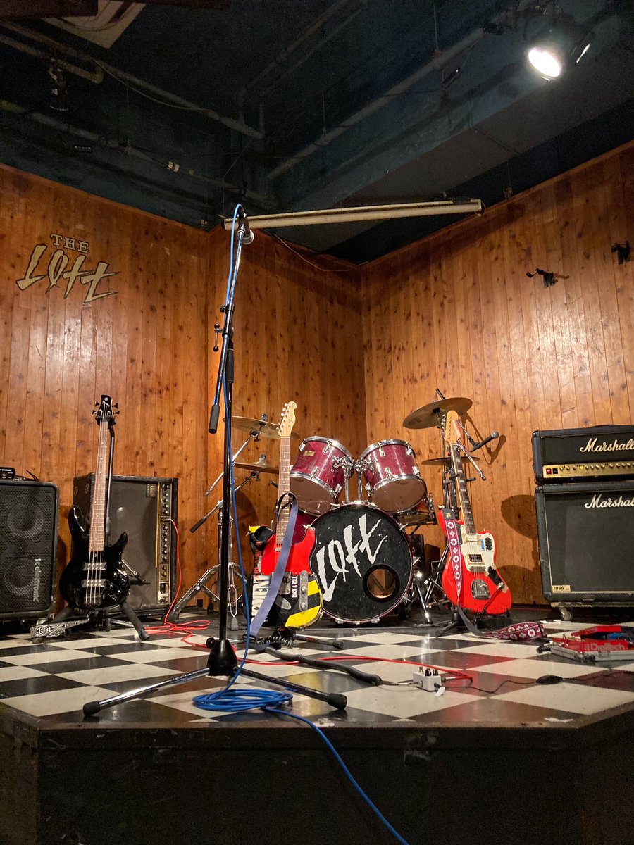 POSTERBOYS_69's tweet photo. 【 Soul Rebel 2023 】
㊗️終了！！
朝から初めての環境で興奮と緊張の止まらないメンバー一同。
ホントにご声援、アドヴァイス、ご協力くださった皆様有難う御座いました！
勿論、楽屋に"アレ"も残して来ましたよ。

フッテージは追って公開させて頂きます！

#パンク #ロック #バンド #高校生 #青年 https://t.co/3OtAqABHEG