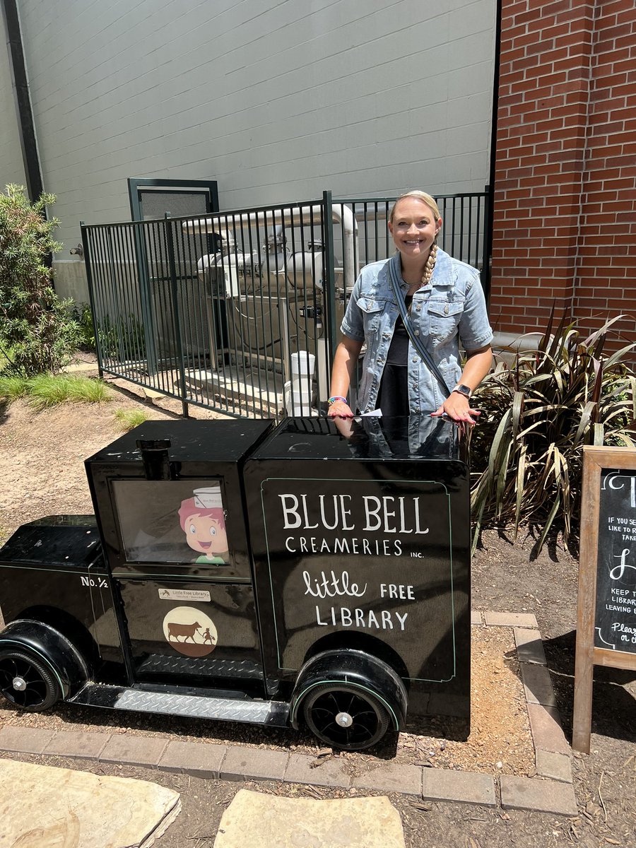 SERE Bulldog Library tweet media