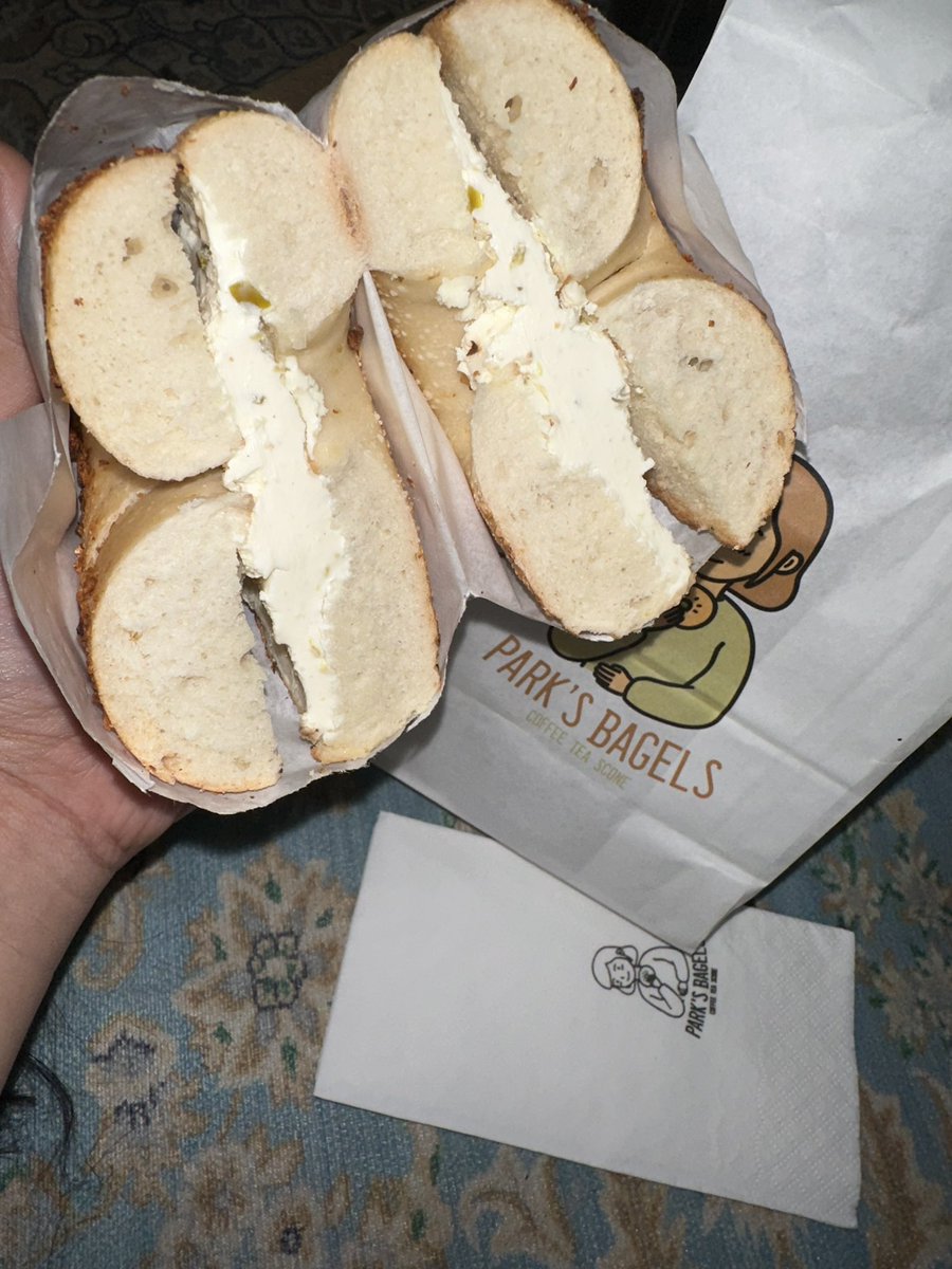 aina_zabidi's tweet photo. Curry Doughnuts 
Daifuku Pastry
Cream Cheese garlic Bagel 🥯 
Monster Oreo Cookie https://t.co/nMi9NP3dJ4