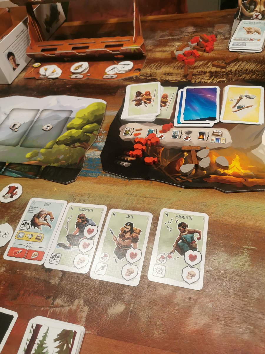 Mal wieder Paleo gespielt und ich bin mal wieder zum Schluss gekommen, dass das nicht mein Favorit ist....

#paleoboardgame #paleobrettspiel #boardgames