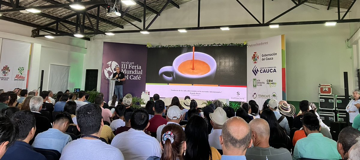 III Feria Mundial del Café @PTITECNiCAFE Conferencia @RicardoOteros Cafés diferenciados en mercados internacionales @supracafeesp