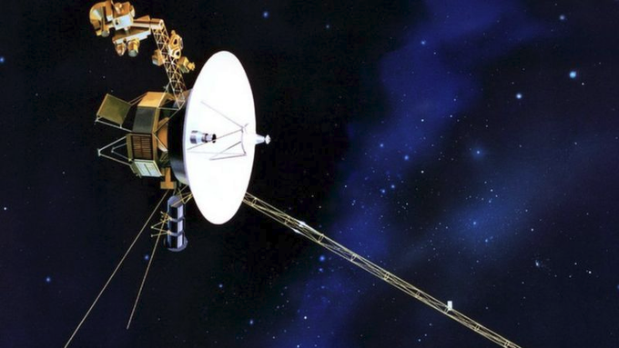 NASA lost contact with Voyager 2 on 21 July after a wrong command was sent to the aged spacecraft. This caused it to turn a little away from Earth, so contact was lost. This week, a new command dubbed an “interstellar shout” was beamed across billions of miles to Voyager and the craft responded. The command was sent by the highest-powered radio transmitter at NASA’s Deep Space Network facility near Canberra, Australia - a round-trip communication that took some 37 hours to reach the spacecraft and then receive a reply. (NASA artwork)