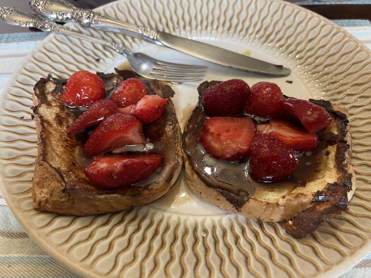 backyardgriddle's tweet photo. Big Breakfast Saturday has returned. Tried something new. 
#blackstone #blackstonegriddle @backyardsmoking https://t.co/g5lcWKnN2e