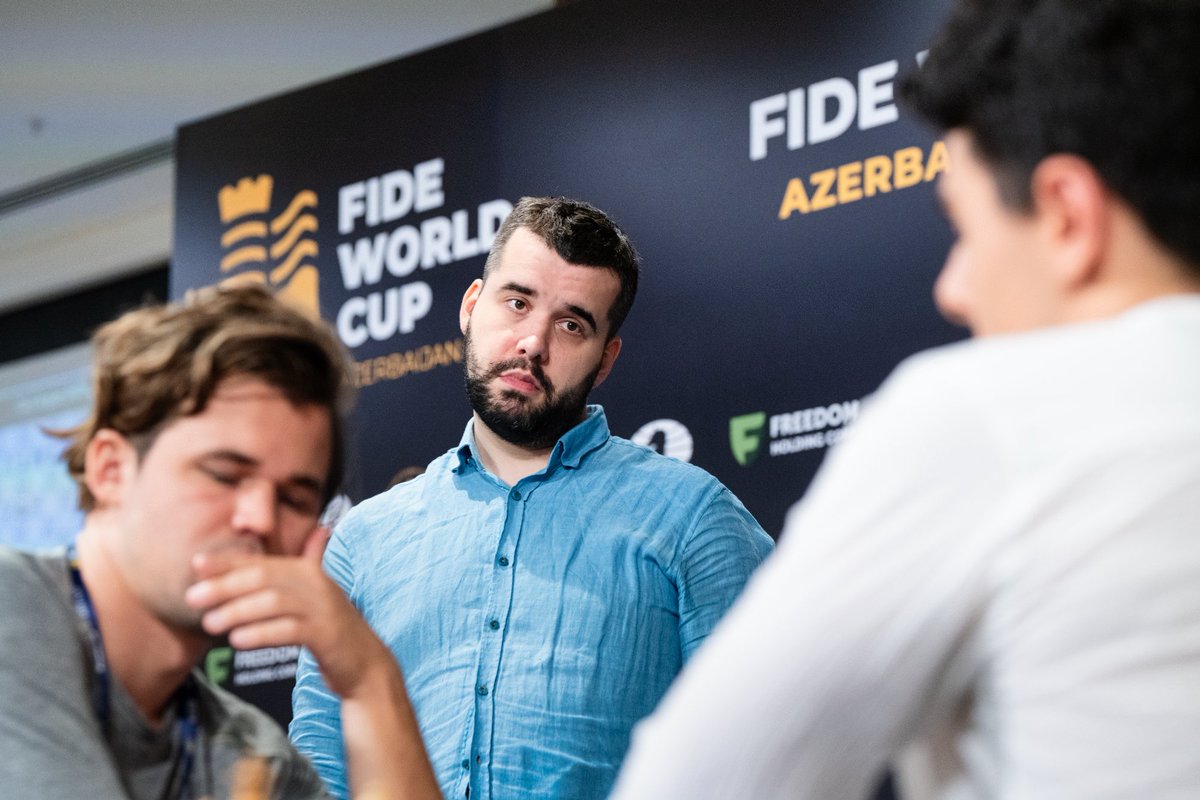 Who did it better? 
#FIDEWorldCup