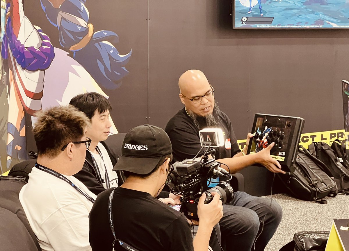 “Push this button and cool things happen!” -<a href="/mvcClockw0rk/">Clockw0rk</a> 🤣🤣#ProjectL