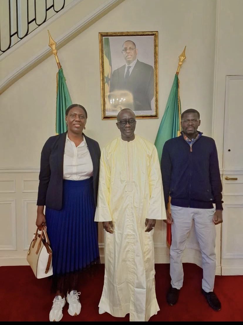 MarieBikes's tweet photo. J’ai été reçue hier par S.E.Monsieur l’Ambassadeur du Sénégal en France @SenegalenFrance . Nos échanges ont porté sur  la vision Nord Sud de l’entrepreneuriat féminin de @AfricaBusines16 REFENS.
@2gapF @SO_Bordeaux @BxMetro @LaTribuneBdx @Bordeauxgazette @Bordeaux @INWES_Global https://t.co/SdMoRLQBBw