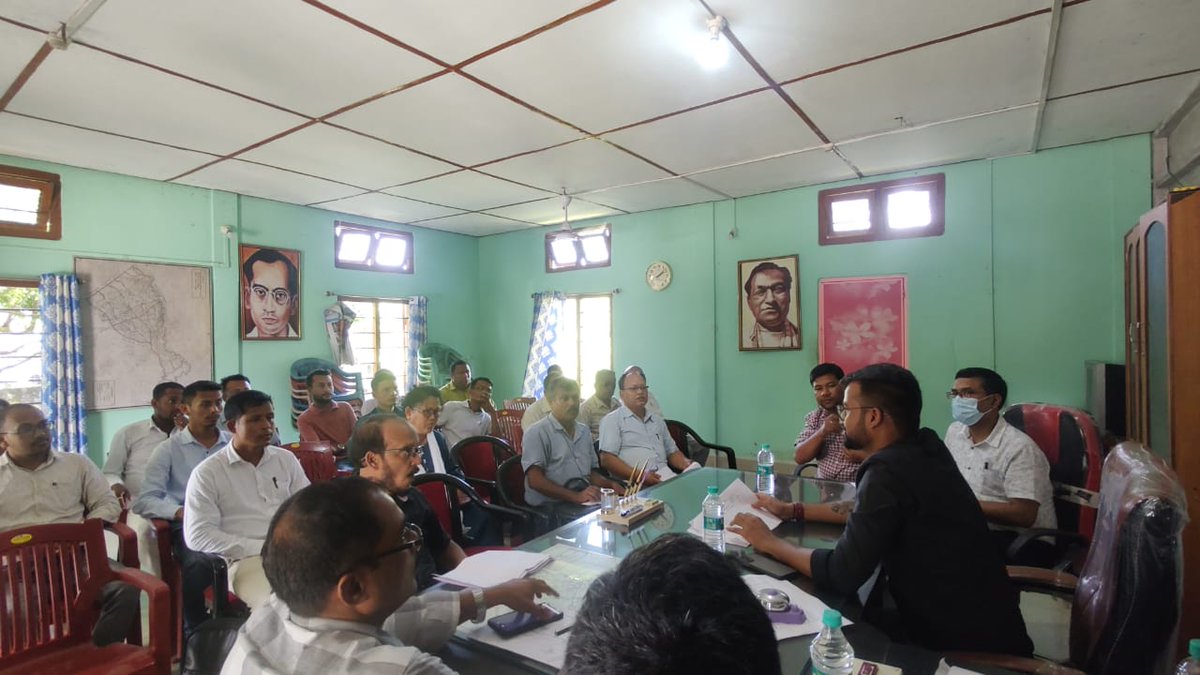 LakhimpurDist's tweet photo. On 5th July 2023, Shri Arjit Mahajan,IAS,Assistant Commissioner,Lakhimpur chaired a meeting at Boginadi &amp; Nowboicha block to review on progress of Swachh Bharat Mission-Gramin with BDOs &amp; in presence of all the staffs.He Also took stock of the blocks.
@CMOfficeAssam 
 @ias_arjit https://t.co/MmpWiLRZu4