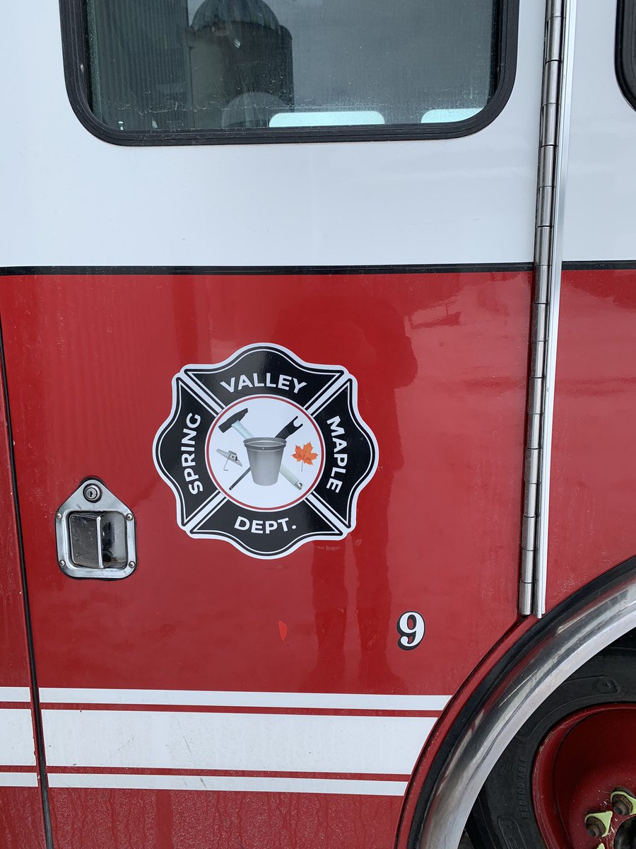 1301WFD's tweet image. Sweet corn is ready here at the farm! 3379 Perth Road 180 just north of Staffa. Just look for the SVM Fire Truck #farmtotable