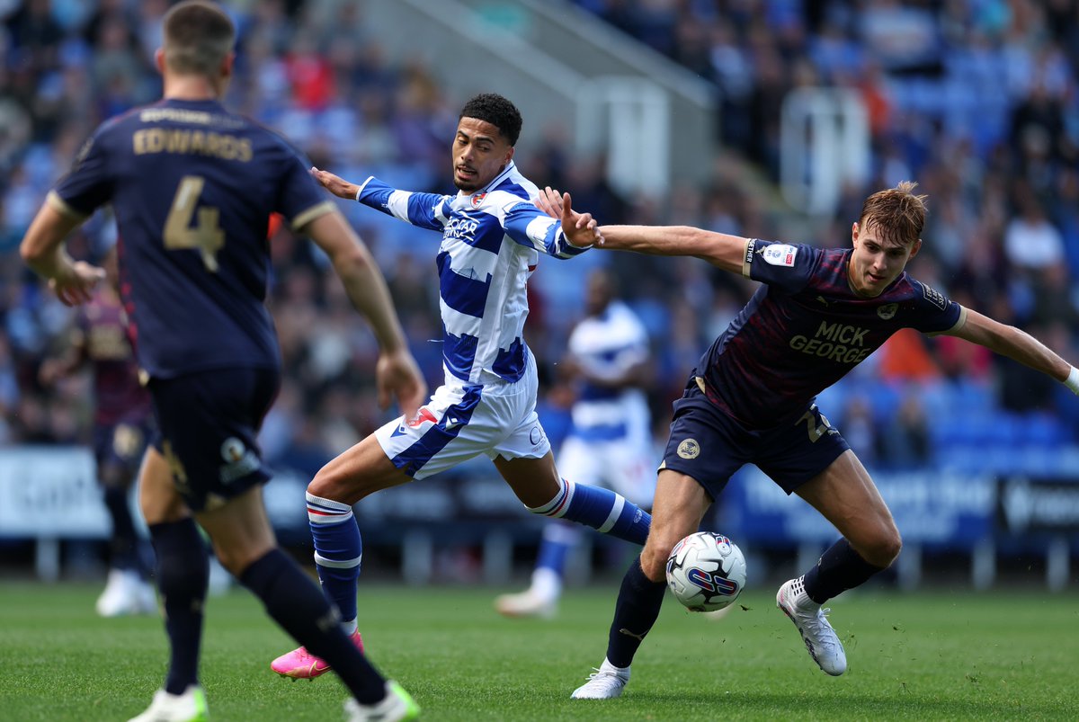 ReadingFC's tweet photo. Fighting for everything as we approach the final 20.

#REAPET | 0-1 https://t.co/pePwCM6TdW