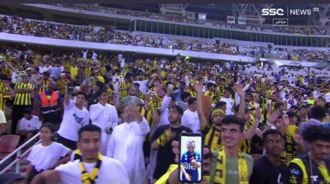 Ali147888Ali's tweet photo. كالعادة الإتحاد يظلم من زعيقم
رغم فشلهم في جلب لاعبين في أرض الملعب
احضروا حكما ليسد حاجتهم.
ماذا علينا أن نفعل❗
خرج الإتحاد بالدنفسة ك��لعادة من الزعيق. 

#الاتحاد_الهلال https://t.co/KYlVQgUIoV