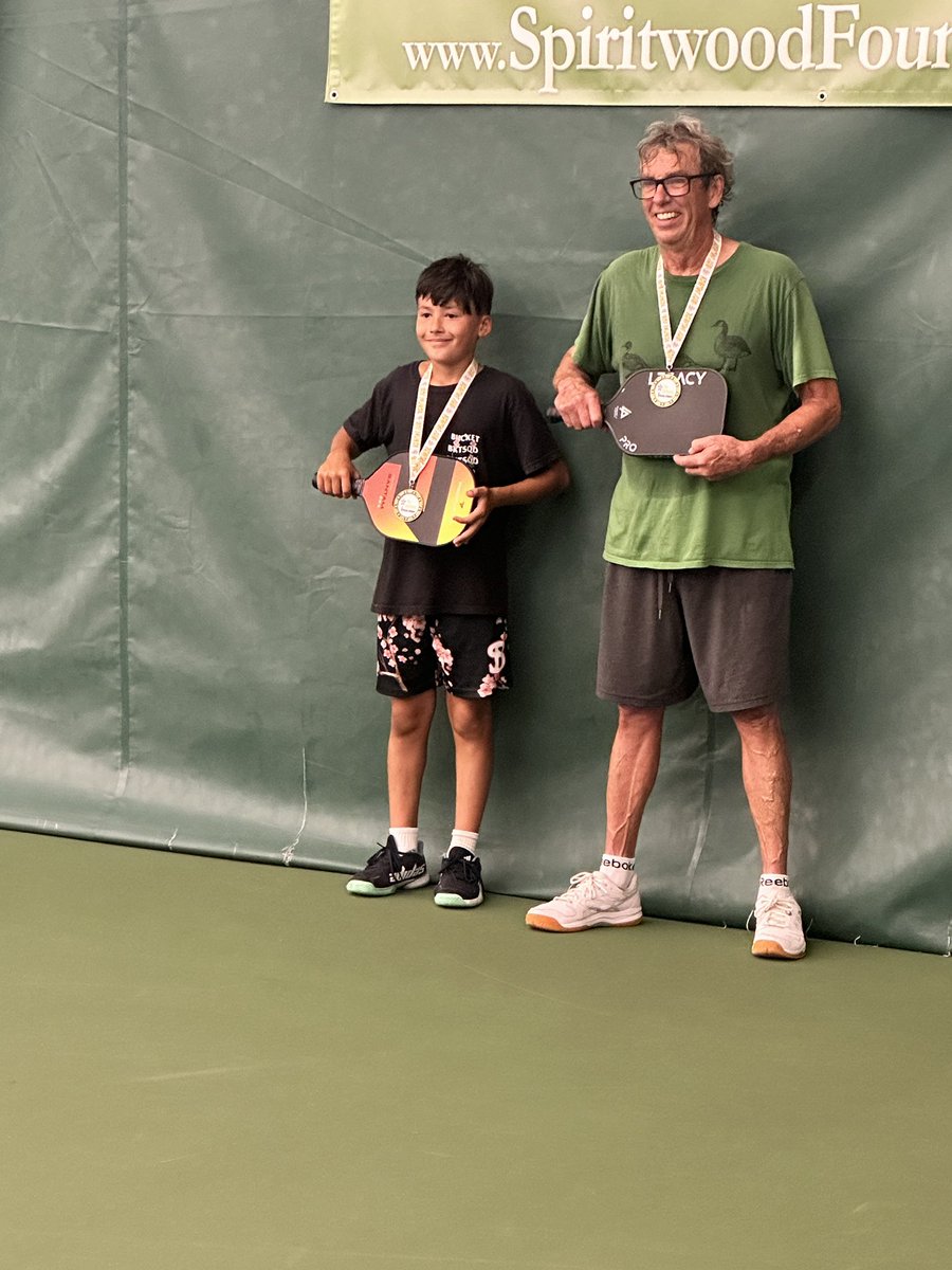 Brought home gold today in men’s doubles with my buddy Rob! Had so much fun! 🥇💪🔥 

#pickleball #pickleballaddict #pickleballer #pickleballrocks #PickleballPassion #paddletek #tournament