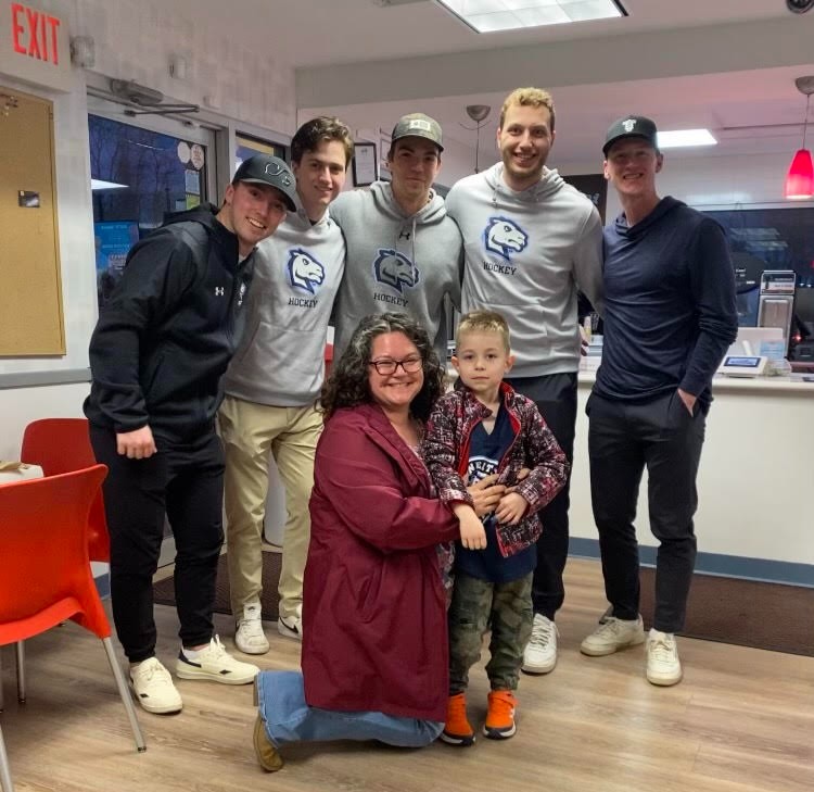 ConnCollege's tweet photo. Jack Luca ’25 and John Harrington ’25, two members of @ConnCollegeMHKY, will be running the Falmouth Road Race on August 12th to raise money for @GoTeamIMPACT!

This team will support honorary teammate, Finn, and other children facing serious illness.

🔗 https://t.co/mqM7Av8NGo https://t.co/2AhdYAx251