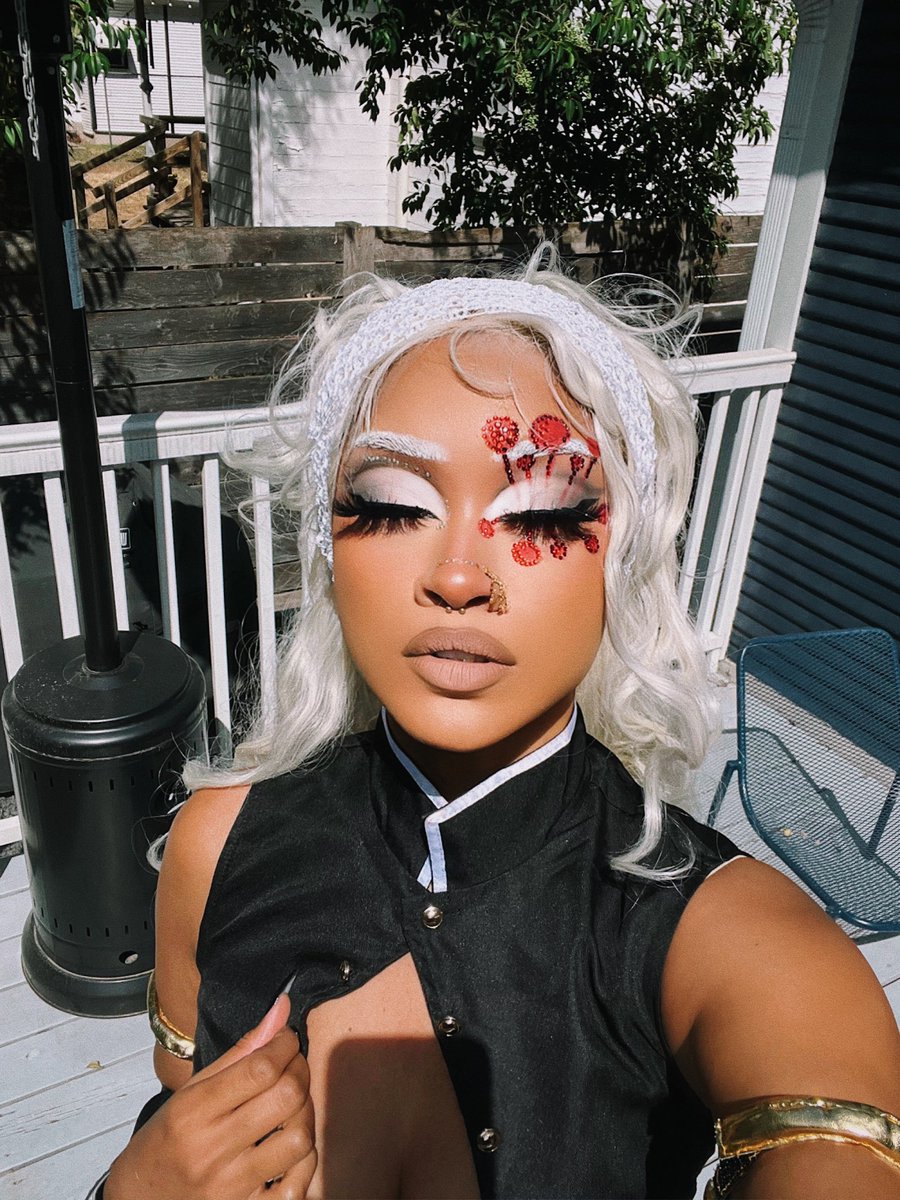 BriHallOfficial's tweet photo. Stay Flashy ⚔️ https://t.co/EeKTDB6Ydd