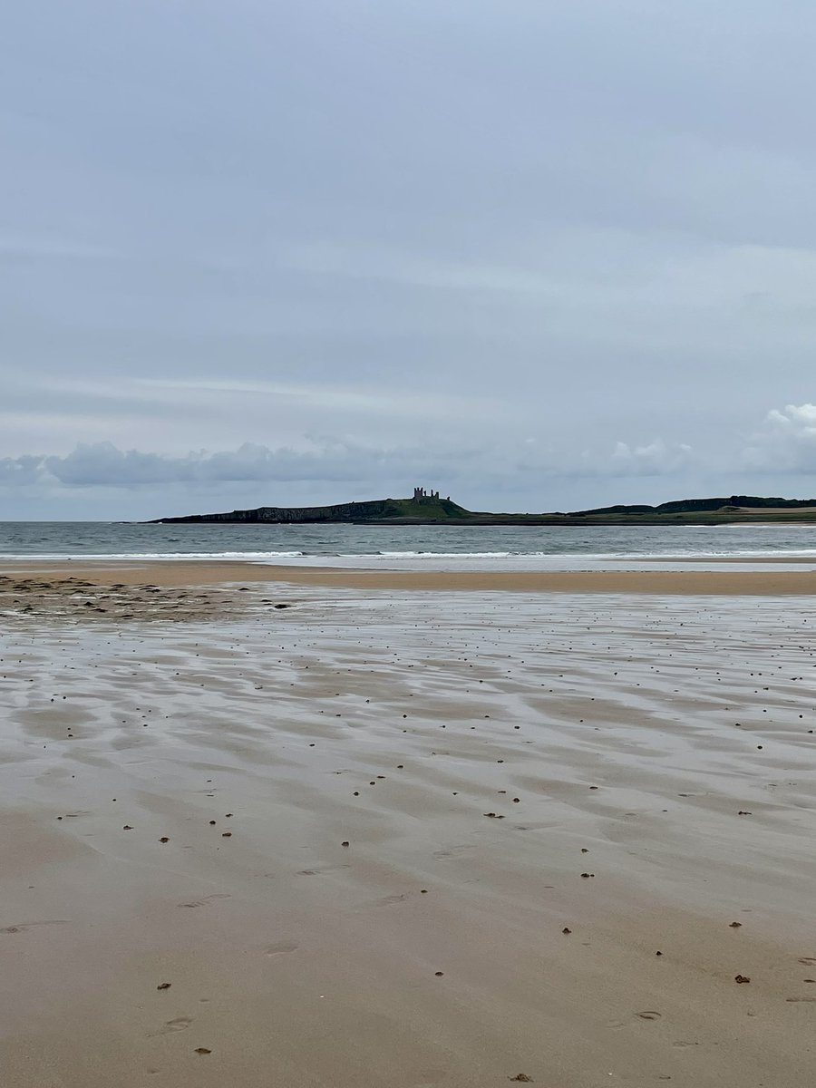 lauriebrennan's tweet photo. Cloudy morning but headed to the beach anyway. Quick ride to #ellingham this aft @VisitNland https://t.co/fuIXK9CFfQ