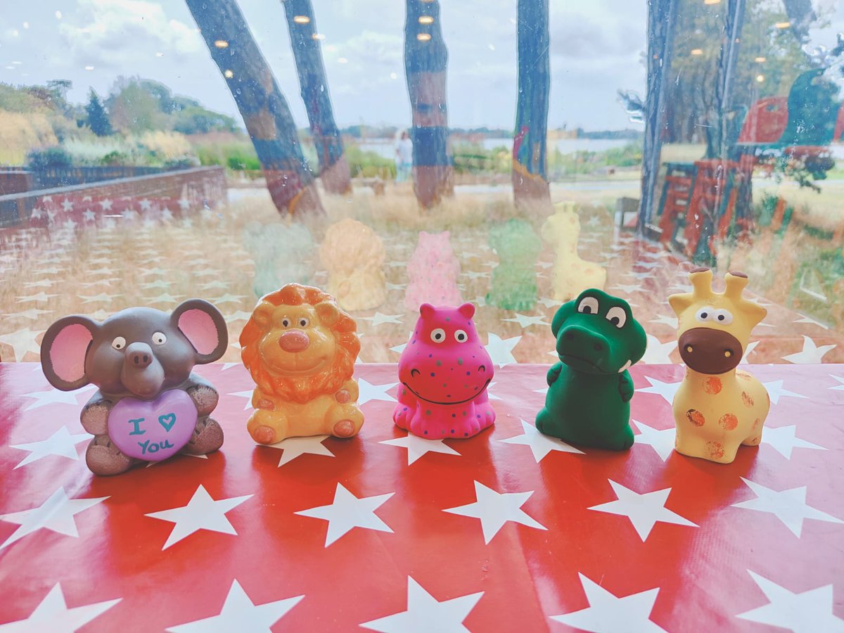 Pottery Painting can be done daily from 10am* 
No need to book and no studio fee!