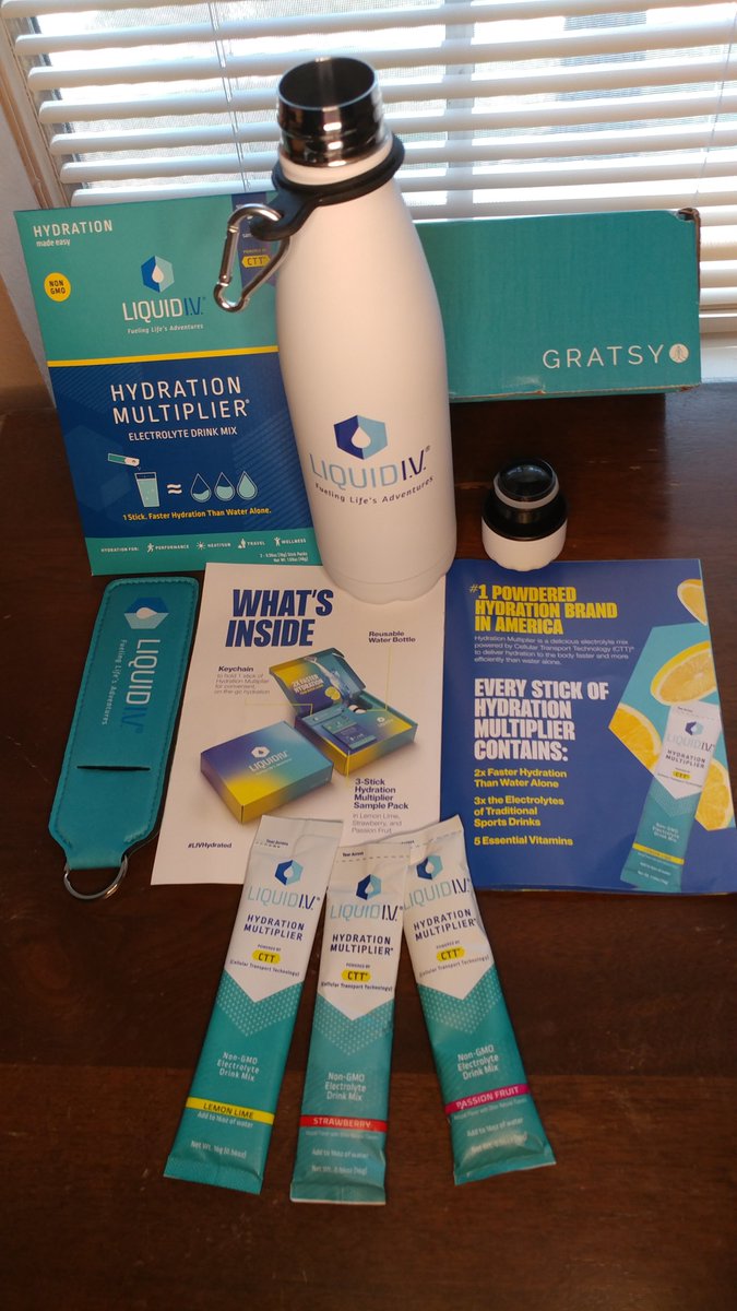 aunteepam's tweet image. Many Thanks to @gratsyofficial and @liquidiv for this swell #LIVHydrated #gratsybox ❣️
#Gratsy #gratsyofficial #gratsycommunity #gratsyliquidiv #samplebox
#LiquidIV #summerhydration #hydration #stayhydrated #freesamples #offers #RealHydrating #SugarFree