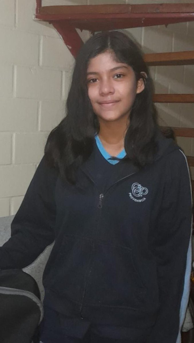 Muni_provi's tweet image. #PROVIINFORMA🔵: MENOR DESAPARECIDA
Fabiana de 13 años, alumna del Liceo Carmela Carvajal, no ha vuelto a su hogar en Pudahuel. Si la ves alerta llamando al 1414, su familia la busca intensamente. 🙏🏽