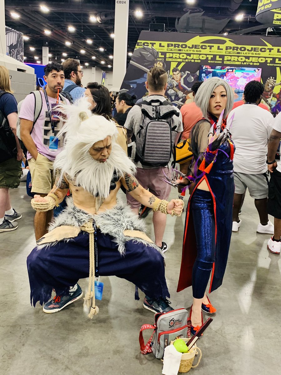 KcFusion_'s tweet photo. These are rad cosplayers doing AKI and Akuma our most anticipated characters for Street Fighter 6 DLC 
These are the characters I’m most looking forward to playing in the next coming months 

#StreetFighter6 #Evo2023 #fightinggames #FUTUREDLC #mostanticipated https://t.co/jnKujuCn6s