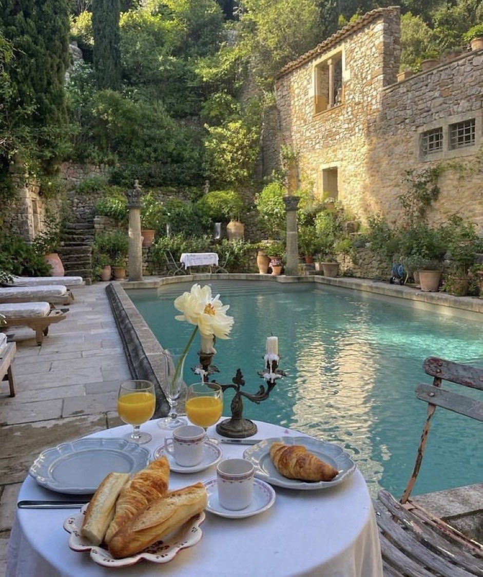 France 🇫🇷