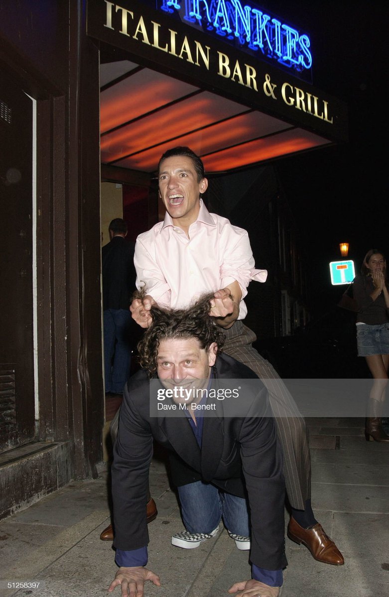 shitbritishpics's tweet photo. Jockey Frankie Dettori and chef Marco Pierre White attend the pre-opening party for their new bar venture "Frankie's Bar" in London. (2004) https://t.co/Quk3hNx08H