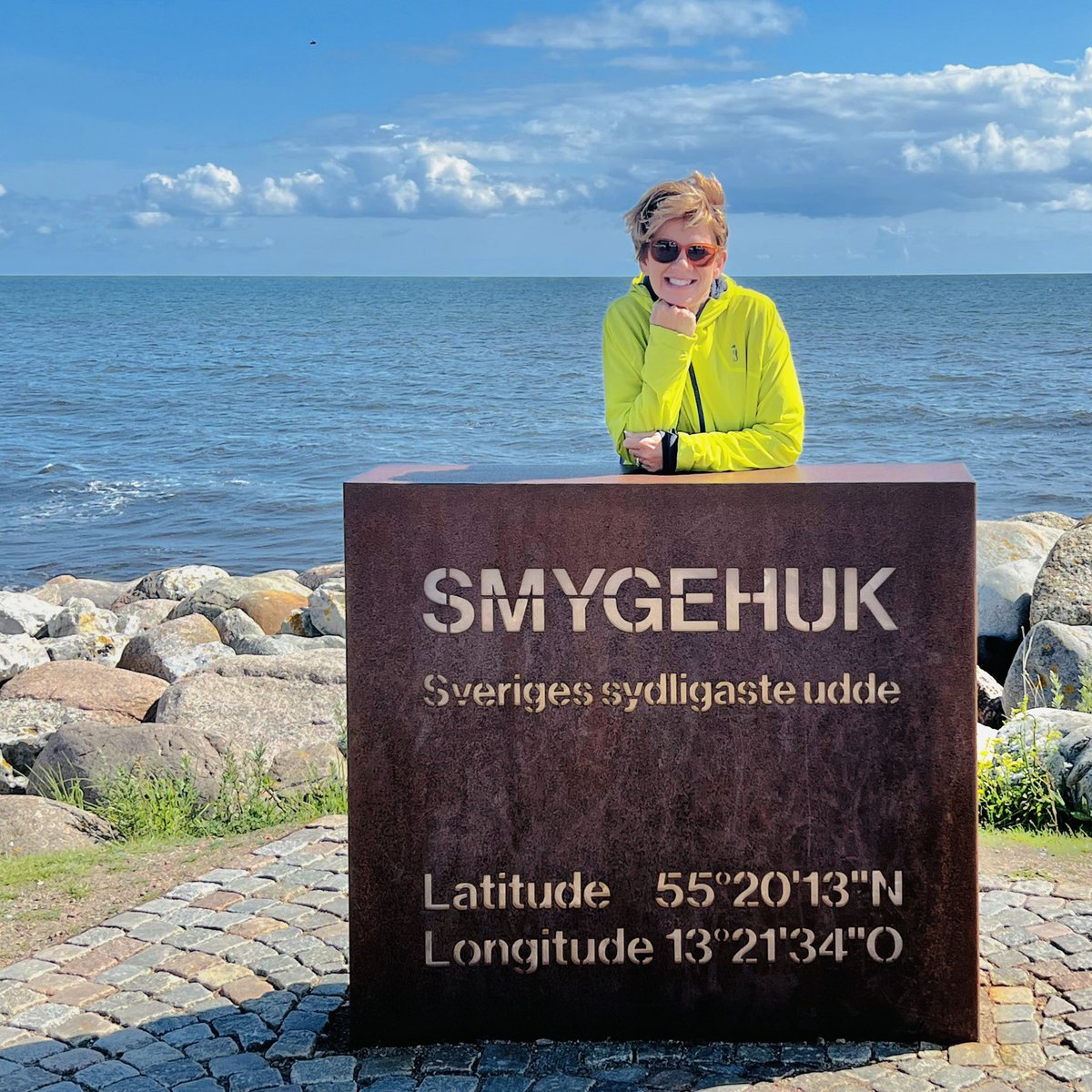 S/V HOPE tweet media