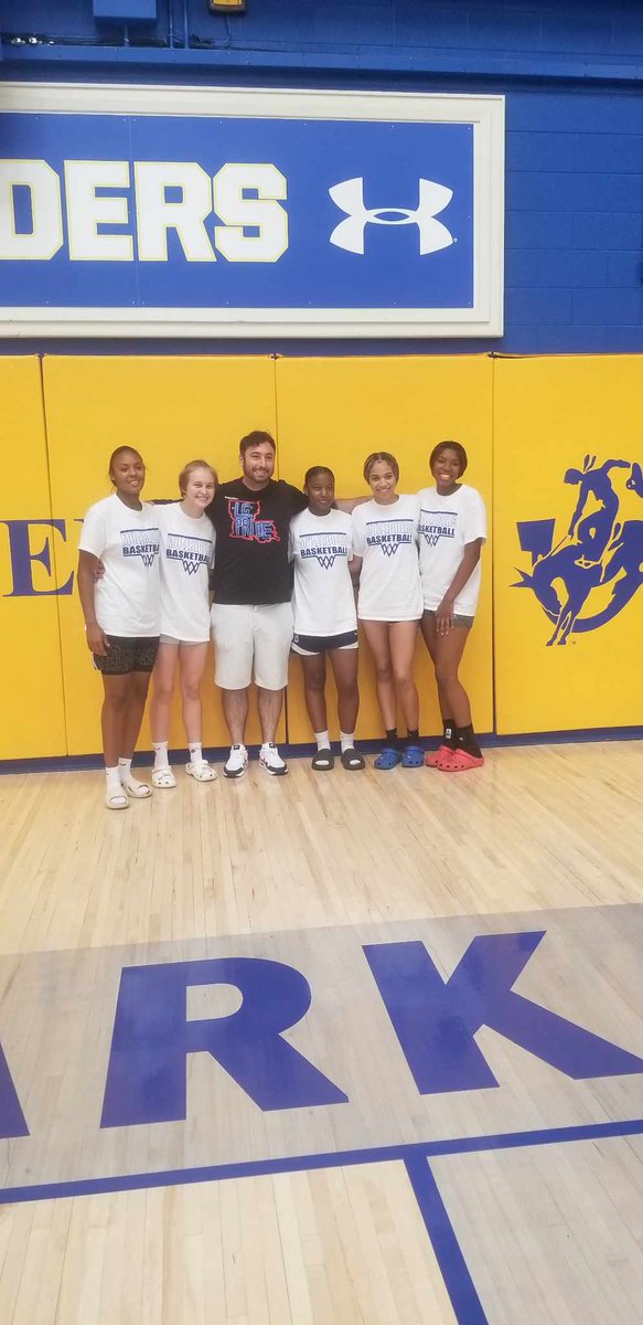 CauthronHope's tweet photo. It was great to be invited to the Southern Arkansas University Elite camp. I not only learned a lot but had a lot of fun competing with and against the other girls there. Thank you very much for the opportunity. It was also great having some  teammates from Lake City Pride there. https://t.co/JyckF8TCeM