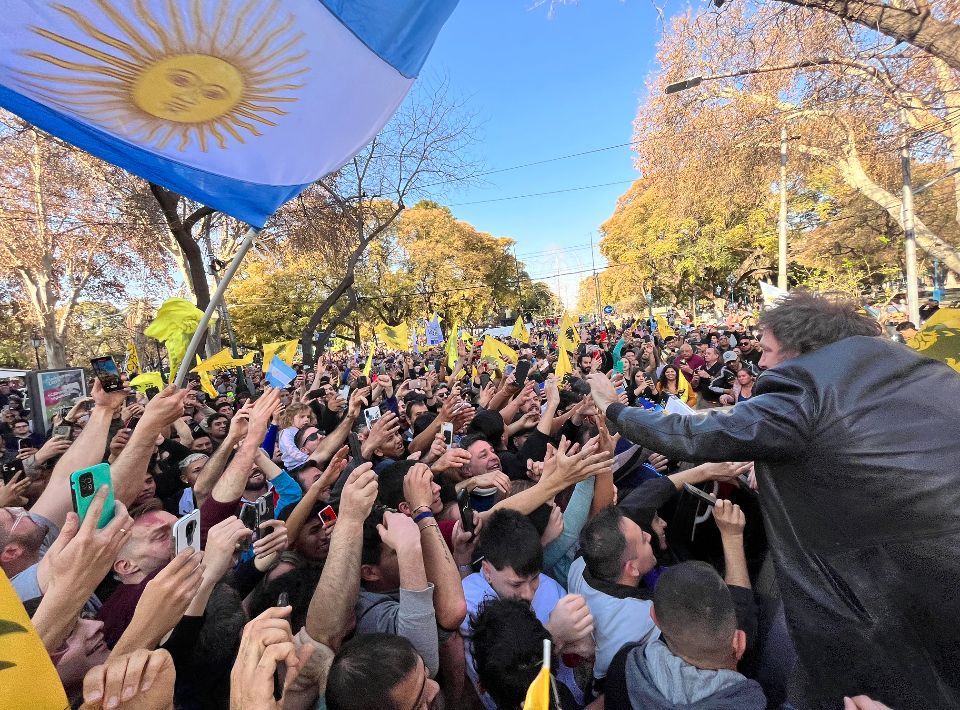 JMilei's tweet photo. TOUR DE LA LIBERTAD: MENDOZA https://t.co/YBdPimQN3o
