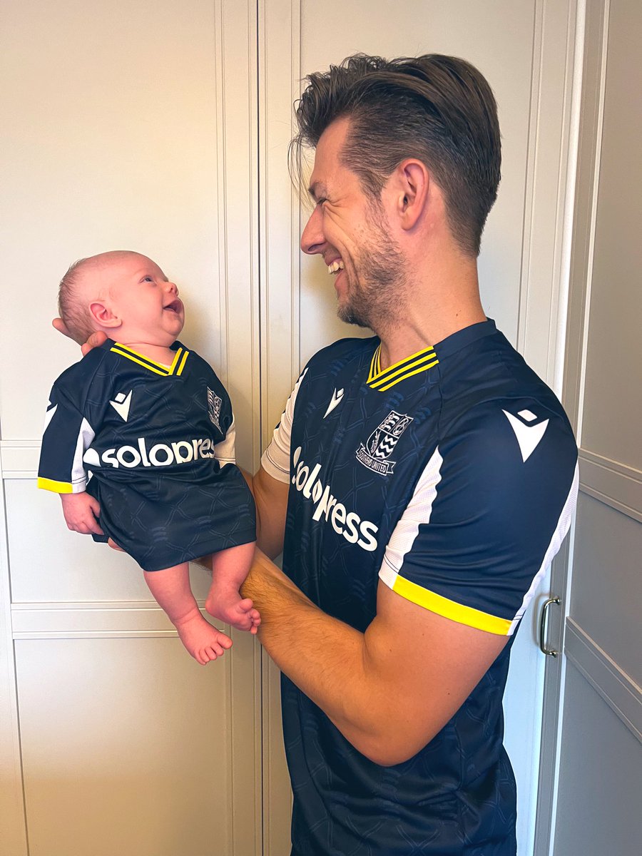 Lewis Griffiths✌🏼️ tweet media