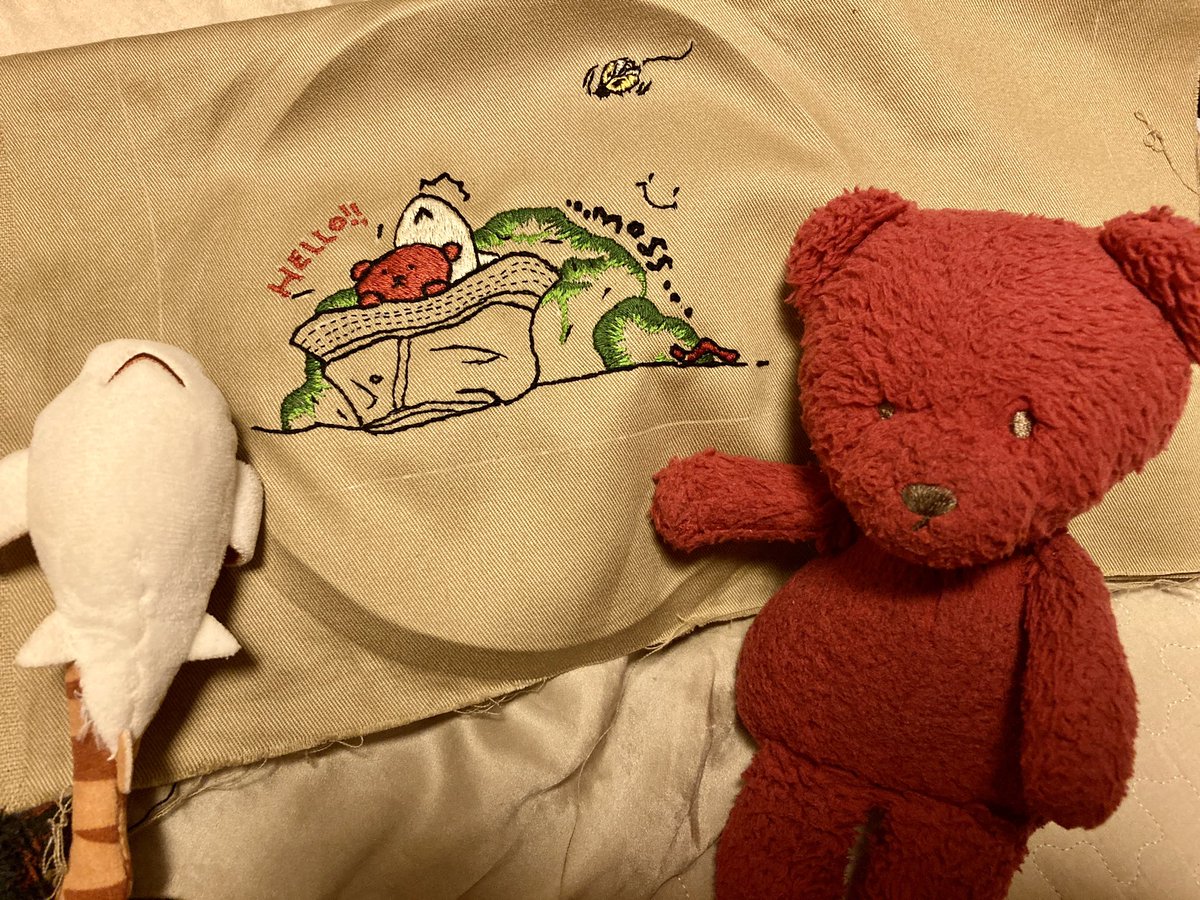 ANISOLUTION's tweet photo. 完成しました😊
 #赤クマのれふ https://t.co/R0W8P3C6Yg