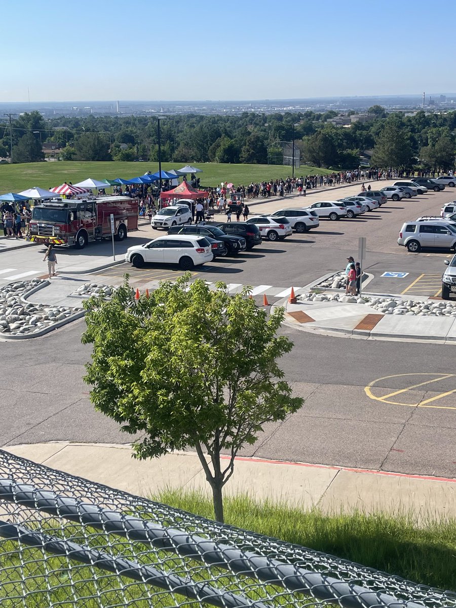 SuptGdowski's tweet image. Our @adams12 Back to School Bash has been a blast!  We’ve handed out thousands of backpacks stuffed w/school supplies, connected families to community resources, &amp;amp; shown our students the inside of a medical helicopter!
