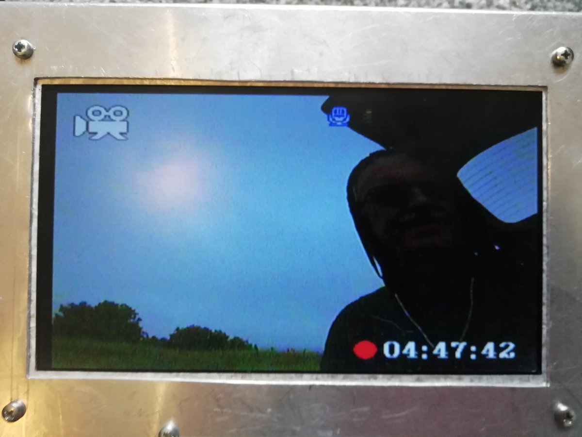 Dave Robinson tweet media