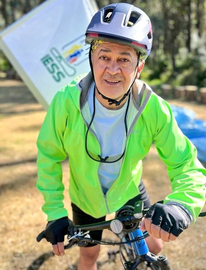 IESSPichincha's tweet photo. ParqueDelJubiladoIESS🏞️| Esta mañana, la cita de varios colectivos de ciclistas fue en el Parque del Jubilado. @GokusBike y @cicleandojuntos  de la @HermandadUio, recorrieron varias rutas de esta reserva de biosfera, que el @IESS puso al servicio de los asegurados y ciudadanía. https://t.co/I613nAQB8g