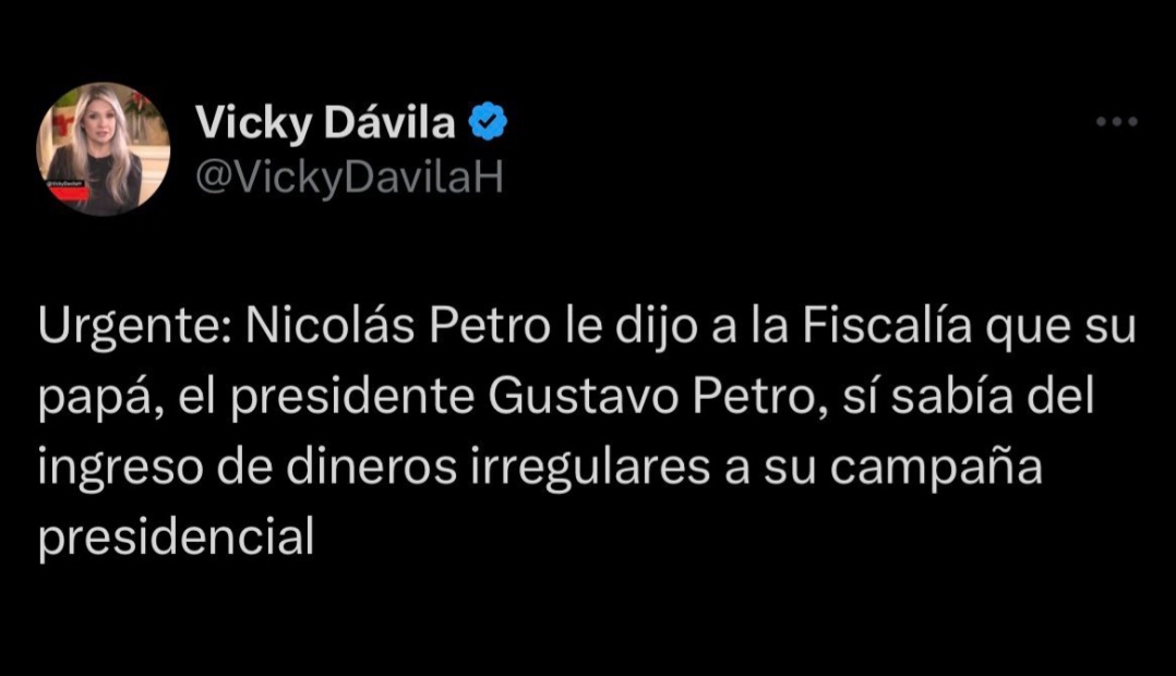 Entonces Vicky Dávila cada vez que se le da la gana miente y difama al presidente Gustavo Petro, señores estamos hablando de un presidente y sigue como si nada, es que no hay un organismo, o institución que le ponga el tatequieto, está señora no debería seguir como periodista.